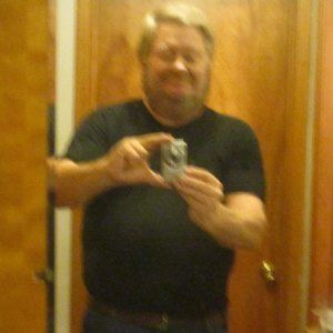 Meet your Posher, Dennis